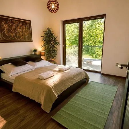 Apartment Premium